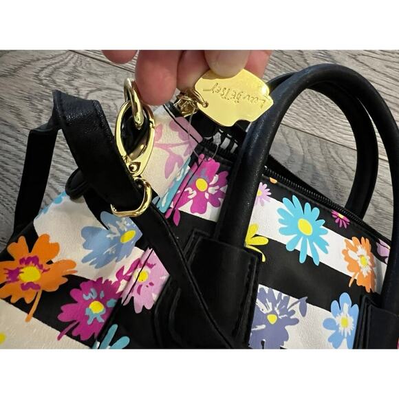 Betsey Johnson Y2K Colorful black and white striped purse with flower - Picture 7 of 9